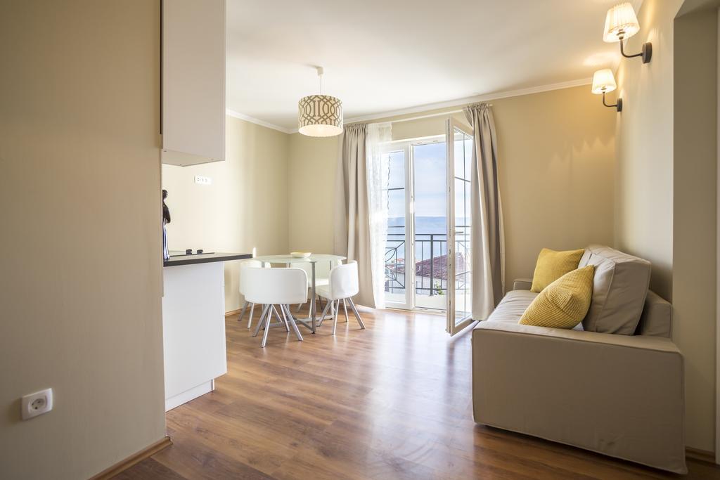 Apartments Villa 9 Podstrana Luaran gambar